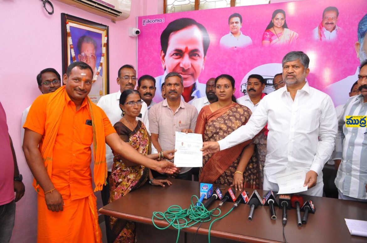 నష్టపోయిన రైతును రైతును ఏ ఒక్క మంత్రి కూడా పరామర్శించక పోవడం దురదృష్టకరం
