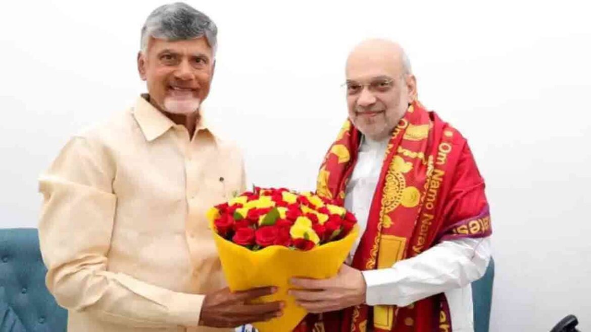 నేడు ఢిల్లీకి వెళ్ళనున్న ఏపీ ఏపీ సీఎం చంద్రబాబు .. మూడు రోజులపాటు నేడు ఢిల్లీకి వెళ్ళనున్న ఏపీ ఏపీ సీఎం చంద్రబాబు .. మూడు రోజులపాటు రోజులపాటు పర్యటన