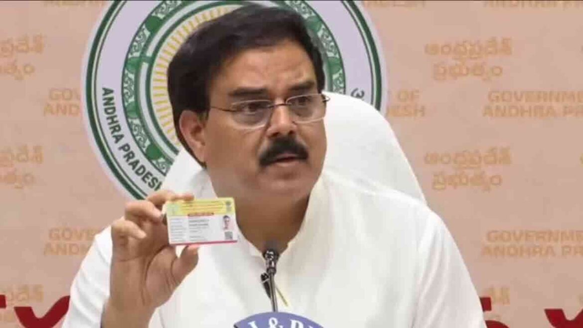 ఏపీలో ఇక స్మార్ట్ రేషన్ రేషన్ కార్డులు .. మే నుంచి లబ్ధిదారులకు ఏపీలో ఇక స్మార్ట్ రేషన్ రేషన్ కార్డులు .. మే నుంచి లబ్ధిదారులకు మంజూరు మంజూరు