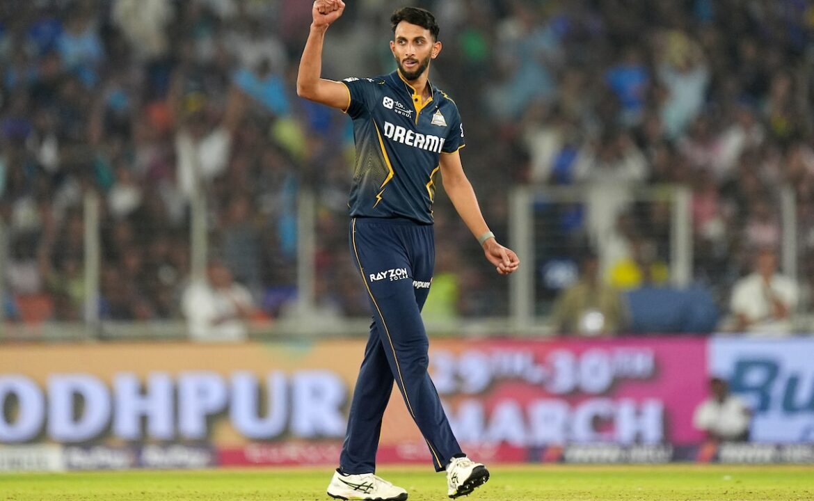 క్లాష్ vs రాయల్ ఛాలెంజర్స్ బెంగళూరు ముందు, గుజరాత్ టైటాన్స్ పేసర్ ప్రసిద్ క్లాష్ vs రాయల్ ఛాలెంజర్స్ బెంగళూరు ముందు, గుజరాత్ టైటాన్స్ పేసర్ ప్రసిద్ కృష్ణ కోచ్ ఆశిష్ నెహాతో చాట్ వెల్లడించారు