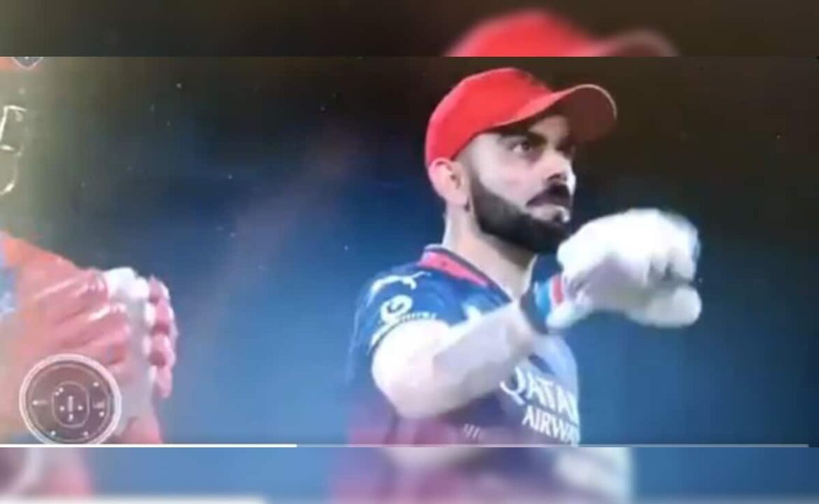 విరాట్ కోహ్లీ బ్యాటింగ్ చేసేటప్పుడు త్రోను పట్టుకుంటాడు, కుల్దీప్ యాదవ్ యొక్క ‘అడ్డంకి’ విరాట్ కోహ్లీ బ్యాటింగ్ చేసేటప్పుడు త్రోను పట్టుకుంటాడు, కుల్దీప్ యాదవ్ యొక్క 'అడ్డంకి' అప్పీల్ ఇంటర్నెట్ను గెలుస్తుంది. చూడండి