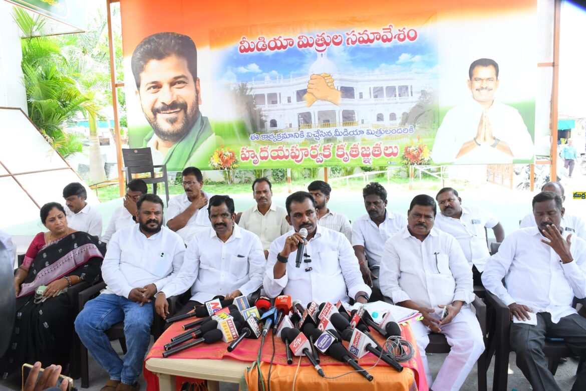 భూ కబ్జాదారుడిని సమర్థిస్తారా, సస్పెండ్ సస్పెండ్ సస్పెండ్ – ACPS NEWS భూ కబ్జాదారుడిని సమర్థిస్తారా, సస్పెండ్ సస్పెండ్ సస్పెండ్