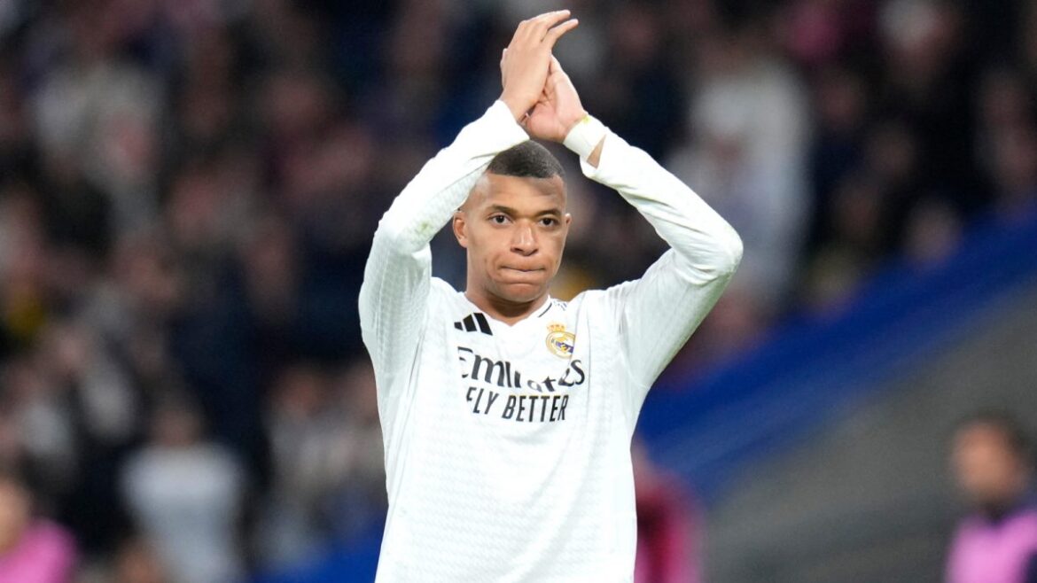 కైలియన్ Mbappe రియల్ మాడ్రిడ్ యొక్క నంబర్ 10 జెర్సీని పొందుతుంది, లుకా News18