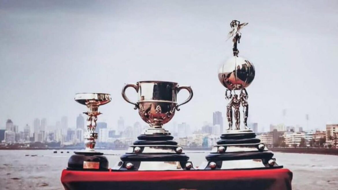 మేఘాలయ సిఎం కాన్రాడ్ కె సంగ్మా 134 వ డ్యూరాండ్ కప్ ట్రోఫీని News18