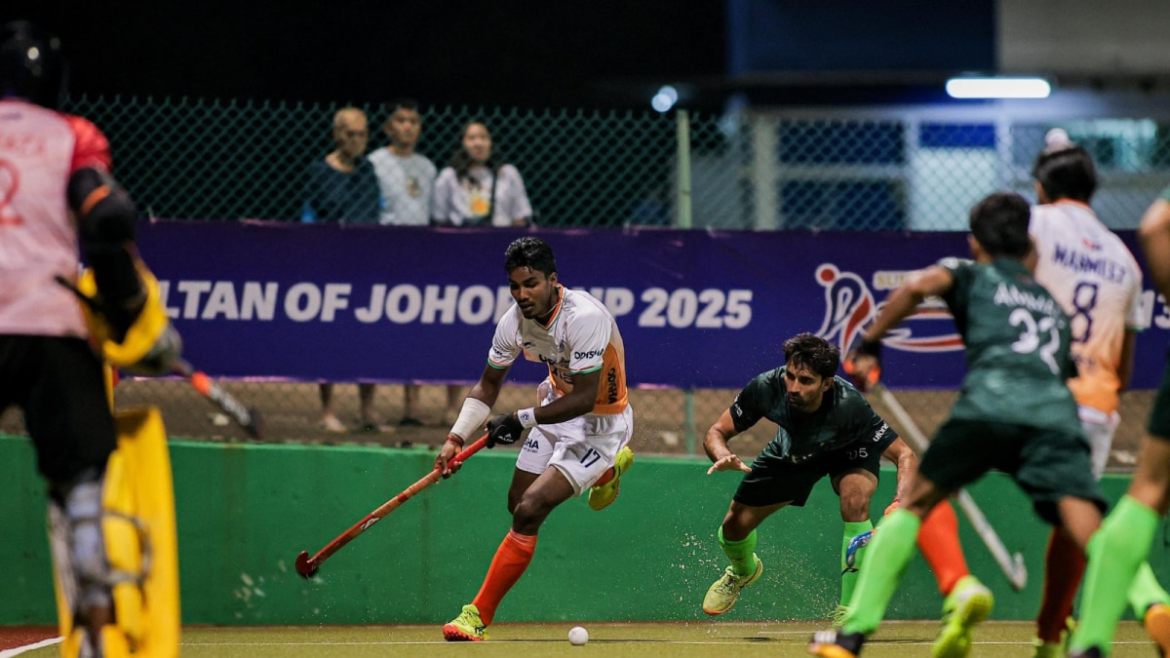 జోహోర్ కప్ 2025 యొక్క సుల్తాన్: భారతదేశం మరియు పాకిస్తాన్ 3-3 డ్రాతో కరచాలనం చేస్తాయి | స్పోర్ట్స్ న్యూస్
