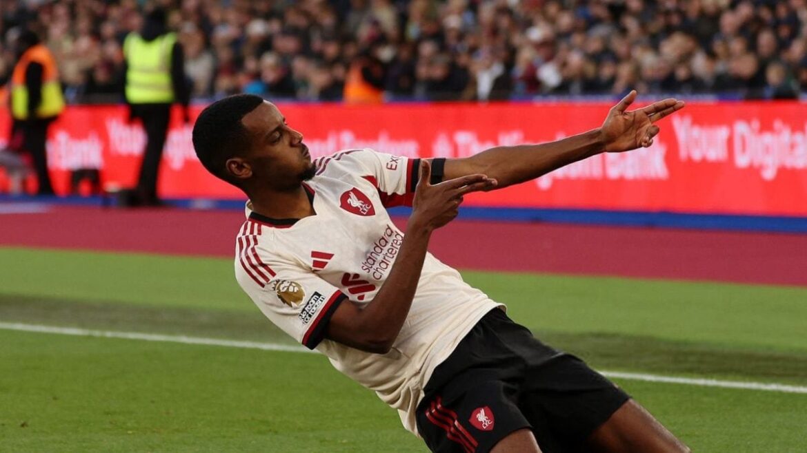 ప్రీమీ లీగ్: లివర్‌పూల్ డౌన్ హామర్స్, బ్రైటన్ సింక్ ఫారెస్ట్, విల్లా ఎడ్జ్ అవుట్ వోల్‌లుగా ఇసాక్ డక్ బ్రేక్స్ | ఫుట్‌బాల్ వార్తలు
