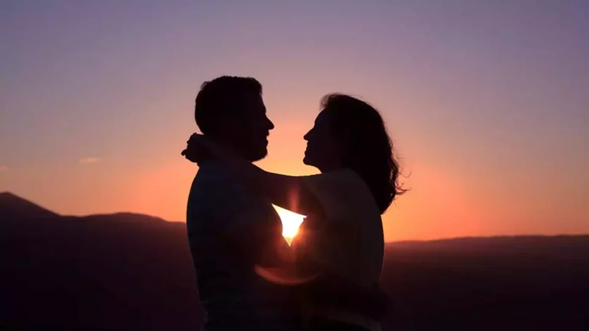 భార్యాభర్తల మధ్య గొడవలు ఎలా ఉండాలి?  ఎలా ఉండకూడదు? | శాశ్వత సంబంధానికి అనుకూల కారకాలు|జంటల సంబంధంలో తగాదాలను ఎలా ఆపాలి| సంబంధంలో తగాదాలు ఎలా ఆపాలి| జంటలు రోజువారీ తగాదాలను ఎలా నివారించవచ్చు
